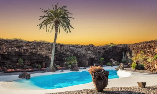 Villa with Beachfront